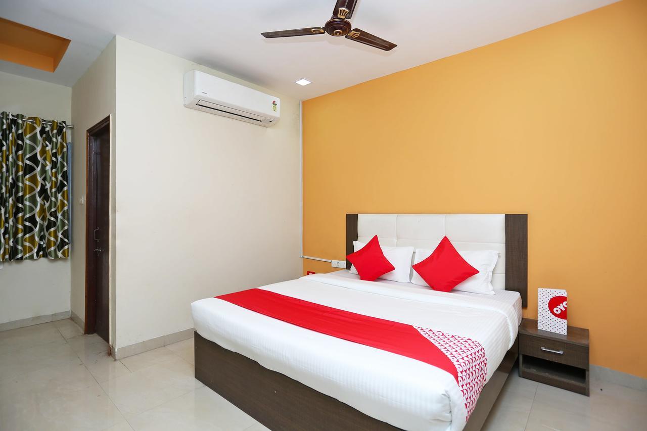 Oyo 14354 Amar Marriage Palace Hotel Dharmpura Екстериор снимка